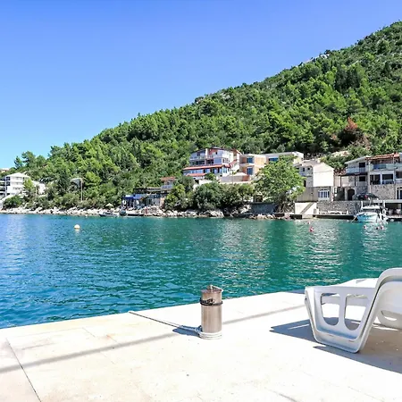 Jasmina-4 By Interhome * בלאצ'ה