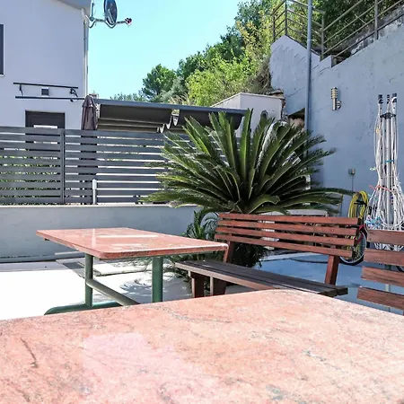 Jasmina-4 By Interhome Apartman Blace