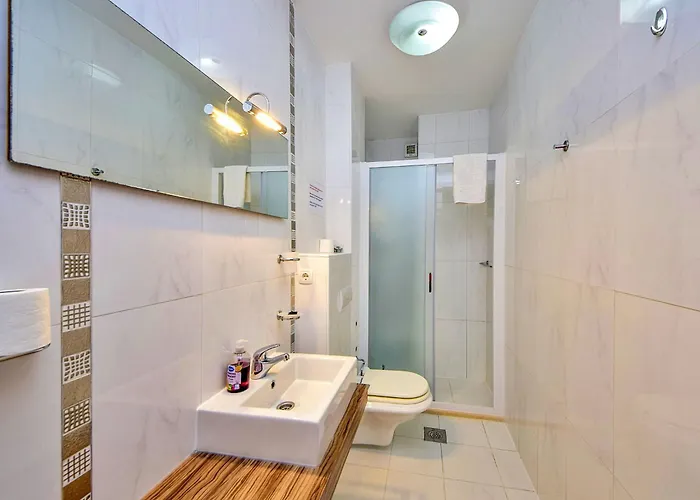 شقة Jasmina-4 By Interhome بلاتشي