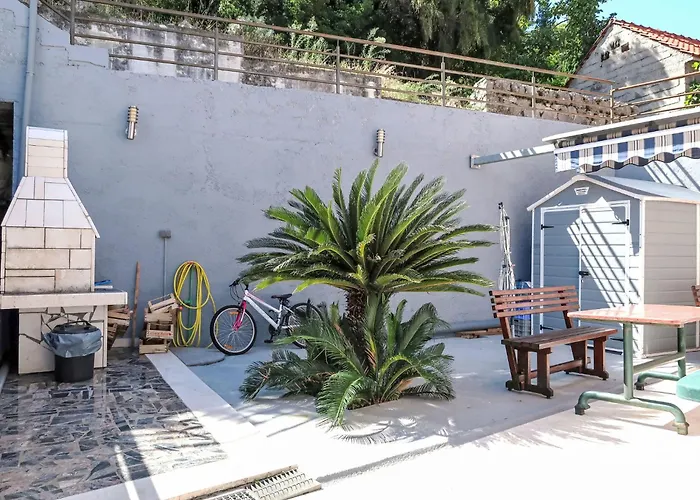 Jasmina-4 By Interhome